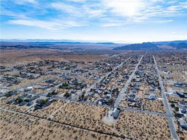 7454 Olympic, Joshua Tree, CA 92252