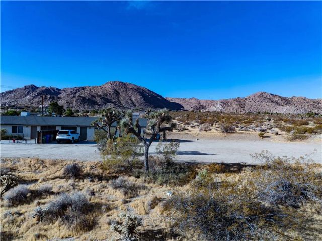 7454 Olympic, Joshua Tree, CA 92252
