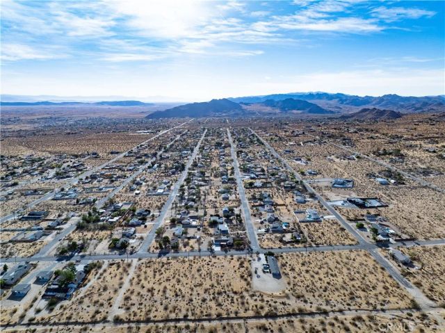 7454 Olympic, Joshua Tree, CA 92252
