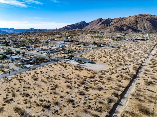 7454 Olympic, Joshua Tree, CA 92252