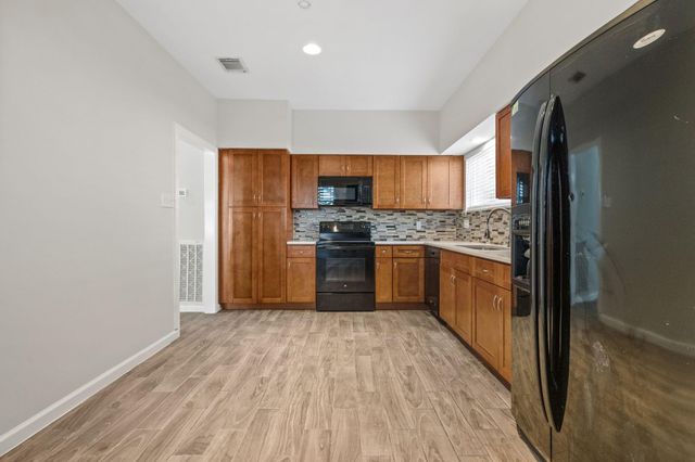 4511 Sylvan Glen Drive, Houston, TX 77084