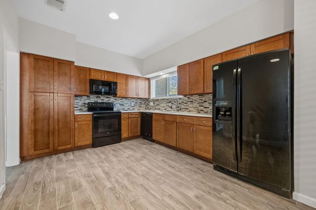 4511 Sylvan Glen Drive, Houston, TX 77084