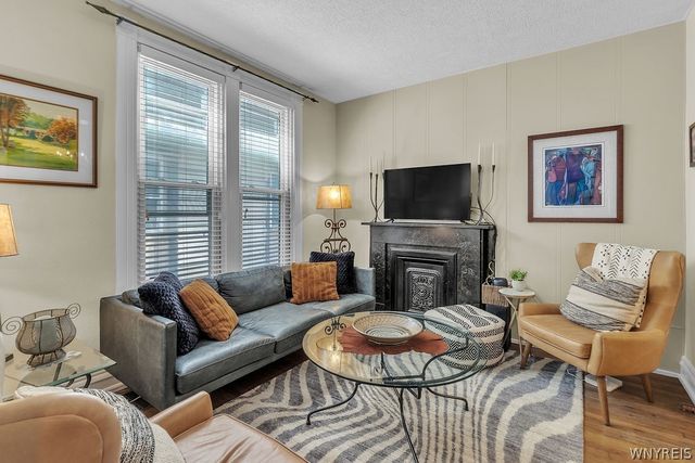 142 North Pearl Street, Buffalo, NY 14202