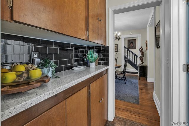 142 North Pearl Street, Buffalo, NY 14202