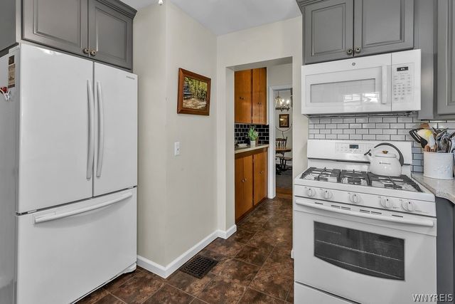 142 North Pearl Street, Buffalo, NY 14202