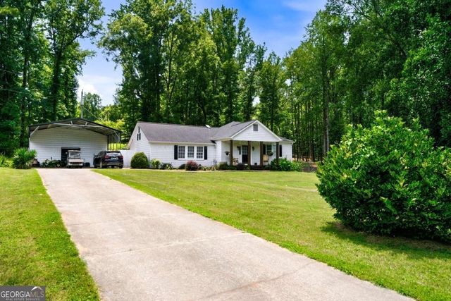 1042 Carl Bramlett Road, Winder, GA 30680