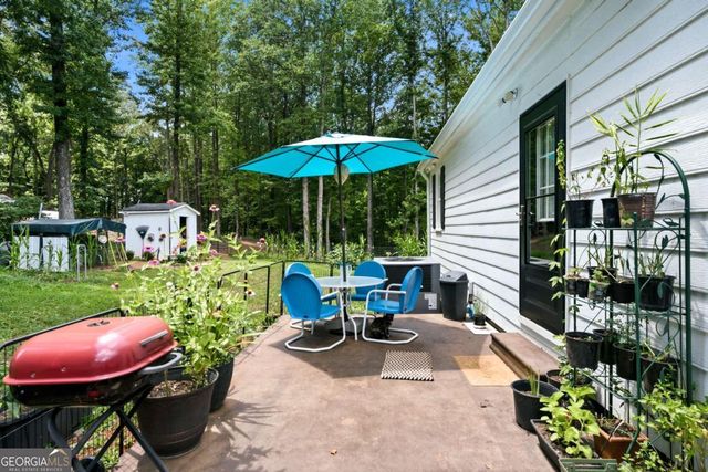 1042 Carl Bramlett Road, Winder, GA 30680