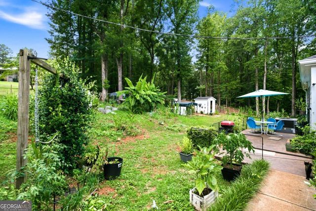 1042 Carl Bramlett Road, Winder, GA 30680