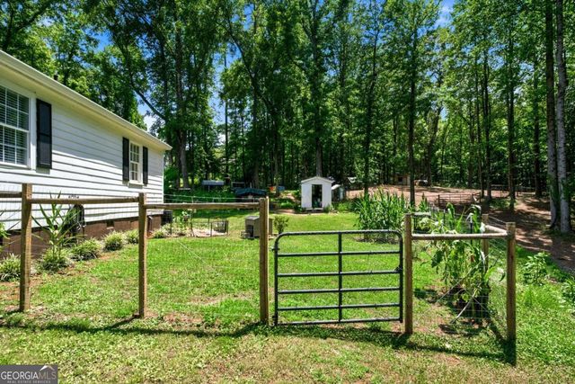 1042 Carl Bramlett Road, Winder, GA 30680