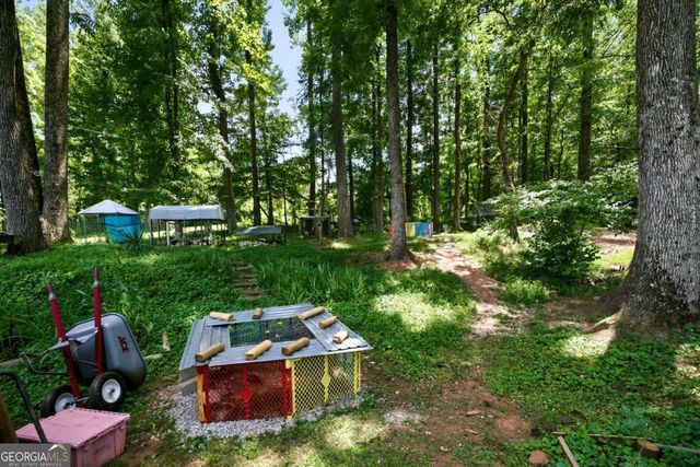 1042 Carl Bramlett Road, Winder, GA 30680