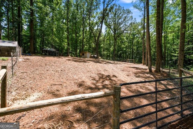 1042 Carl Bramlett Road, Winder, GA 30680