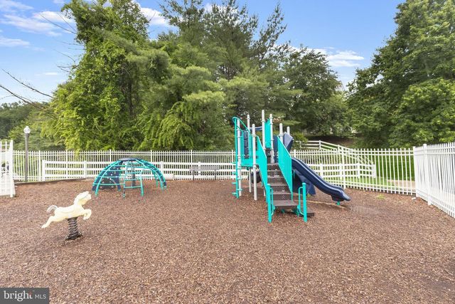 9868 SHERWOOD FARM RD, Owings Mills, MD 21117