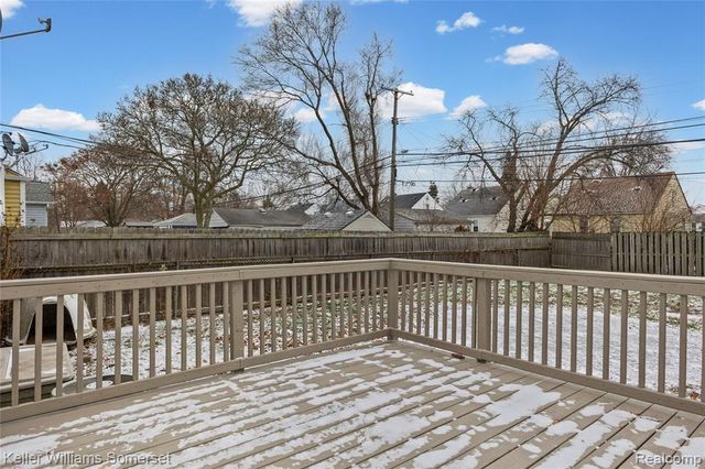 1081 Mill Street, Lincoln Park, MI 48146