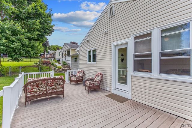 131 Skyview Terrace, Camillus, NY 13219