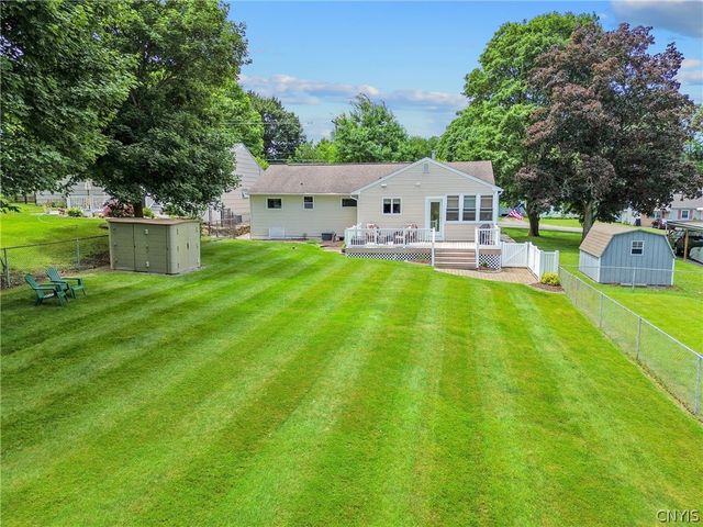 131 Skyview Terrace, Camillus, NY 13219
