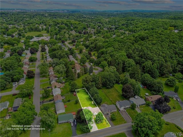 131 Skyview Terrace, Camillus, NY 13219