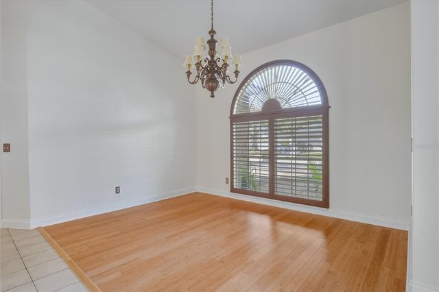 7725 APPLE TREE CIRCLE, Orlando, FL 32819