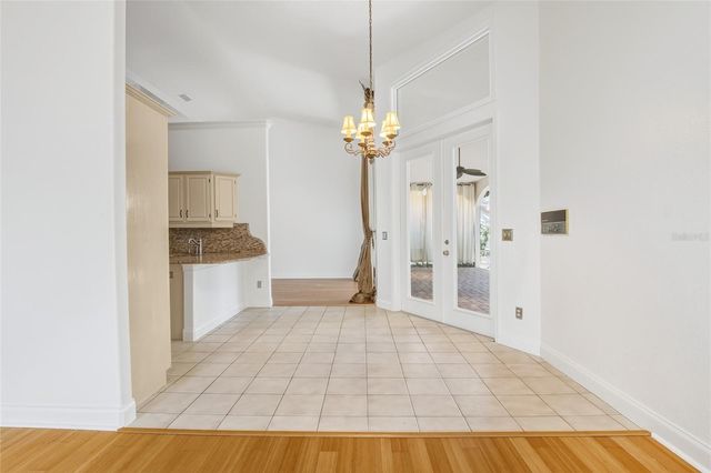 7725 APPLE TREE CIRCLE, Orlando, FL 32819