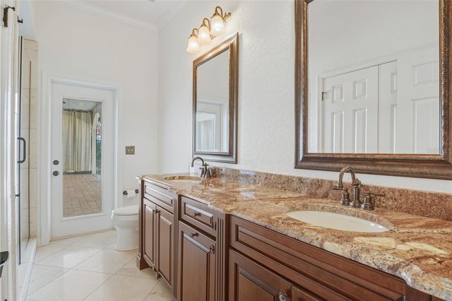 7725 APPLE TREE CIRCLE, Orlando, FL 32819