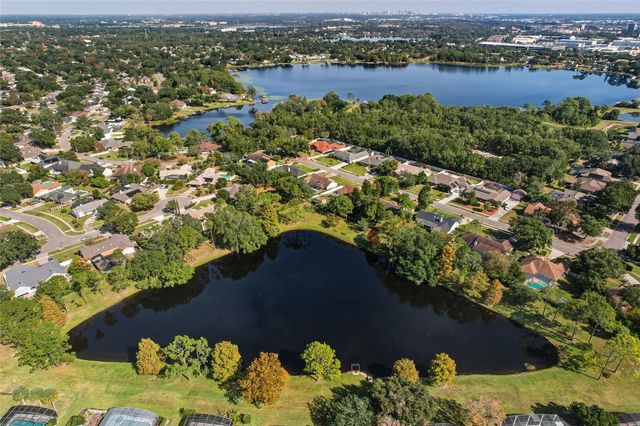 7725 APPLE TREE CIRCLE, Orlando, FL 32819