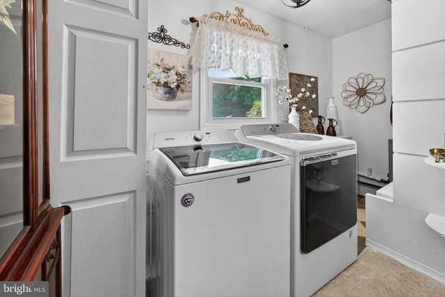 11 INWOOD PL, Aberdeen, NJ 07747