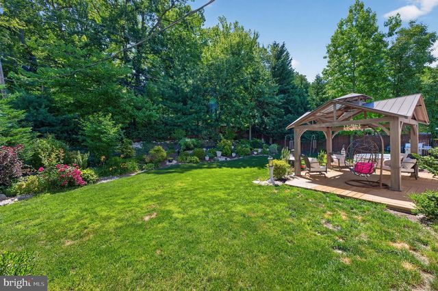 11 INWOOD PL, Aberdeen, NJ 07747