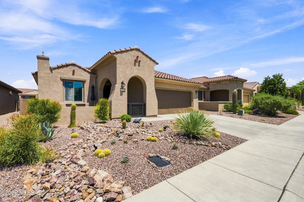 7186 W Cape Final Trail, Marana, AZ 85658