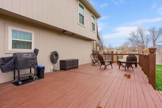 16131 S Matt Court, Olathe, KS 66062