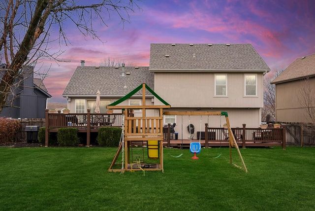 16131 S Matt Court, Olathe, KS 66062