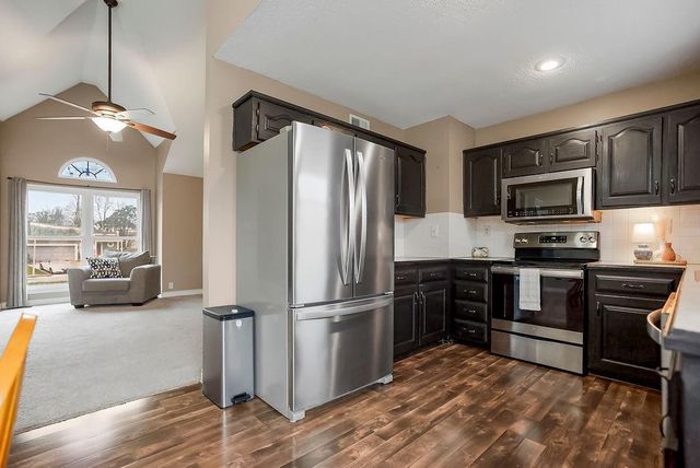 16131 S Matt Court, Olathe, KS 66062