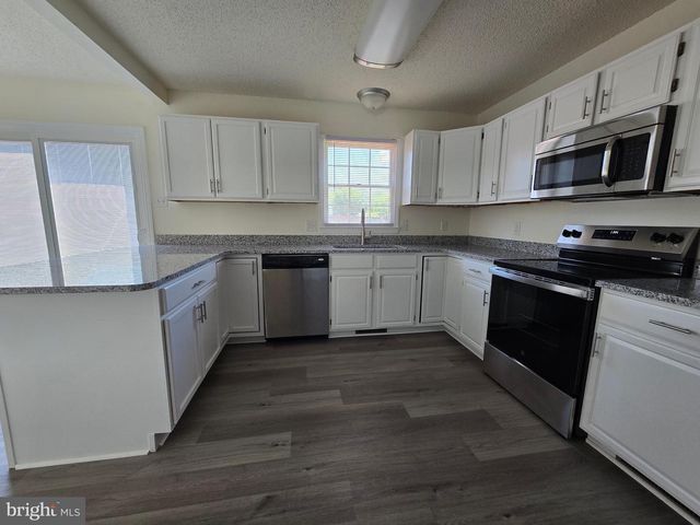 23 LORDSHIP LN, Dover, DE 19901