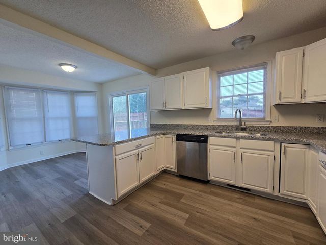 23 LORDSHIP LN, Dover, DE 19901
