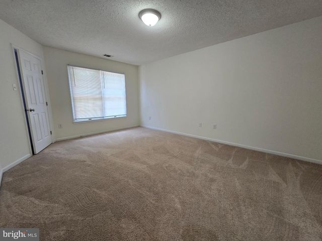 23 LORDSHIP LN, Dover, DE 19901