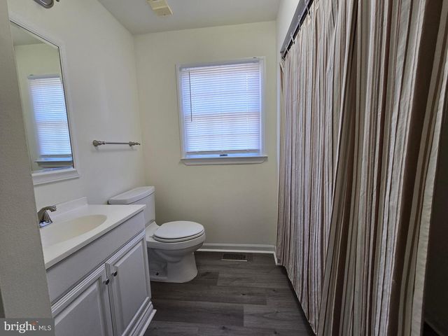23 LORDSHIP LN, Dover, DE 19901