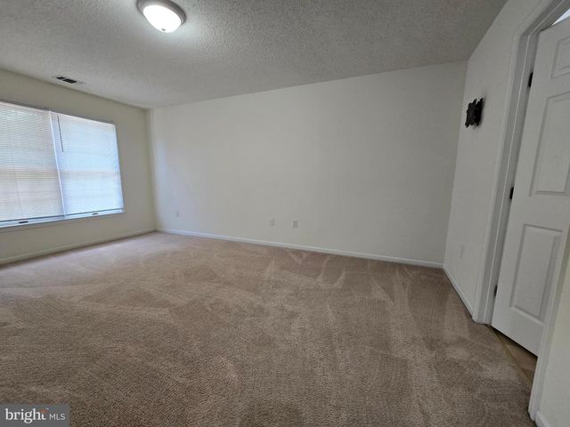 23 LORDSHIP LN, Dover, DE 19901