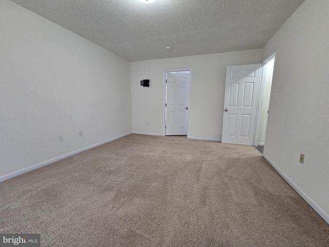 23 LORDSHIP LN, Dover, DE 19901