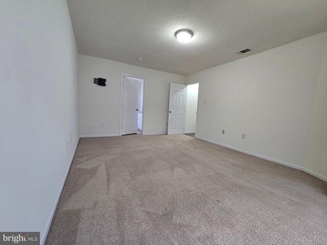 23 LORDSHIP LN, Dover, DE 19901