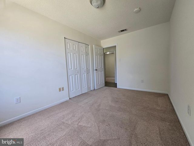 23 LORDSHIP LN, Dover, DE 19901