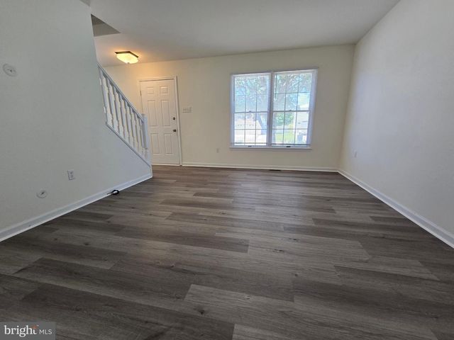 23 LORDSHIP LN, Dover, DE 19901