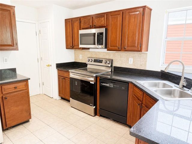 1285 Strasbourg Court, Norcross, GA 30093
