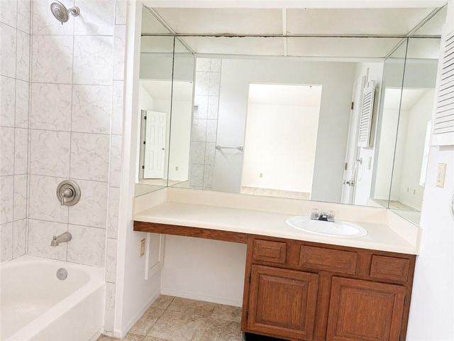 1285 Strasbourg Court, Norcross, GA 30093