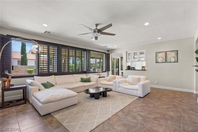 2972 Imperial Purple Court, Las Vegas, NV 89117