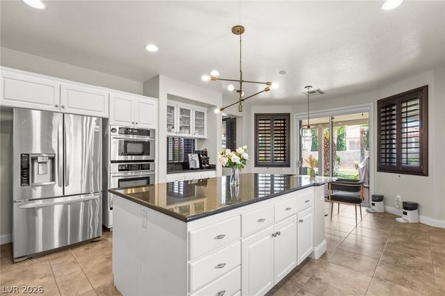 2972 Imperial Purple Court, Las Vegas, NV 89117