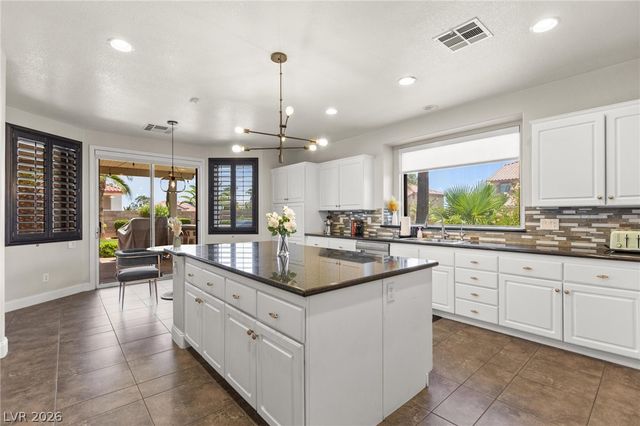 2972 Imperial Purple Court, Las Vegas, NV 89117