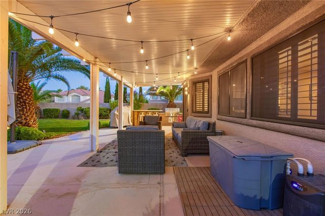 2972 Imperial Purple Court, Las Vegas, NV 89117