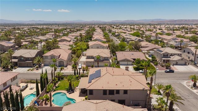 2972 Imperial Purple Court, Las Vegas, NV 89117