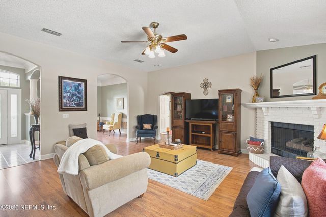 10322 HAMLET GLEN Drive, Jacksonville, FL 32221
