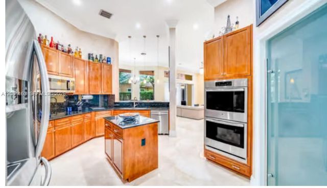 1475 SW 157th Avenue 1, Pembroke Pines, FL 33027