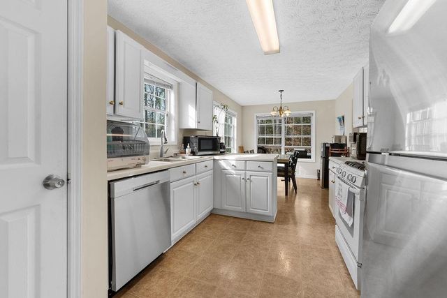 1400 Stampmill Way, Lawrenceville, GA 30043