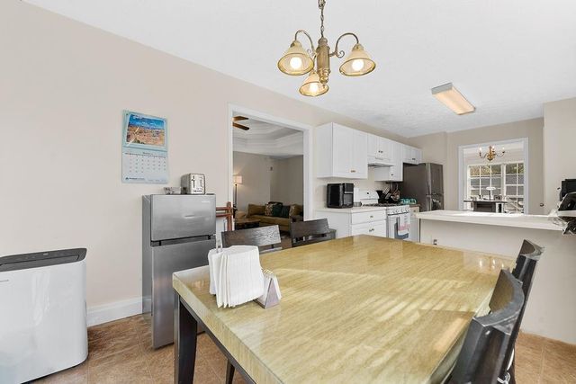 1400 Stampmill Way, Lawrenceville, GA 30043